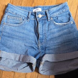 Forever 21 Light Blue Rolled-Hem Denim Shorts